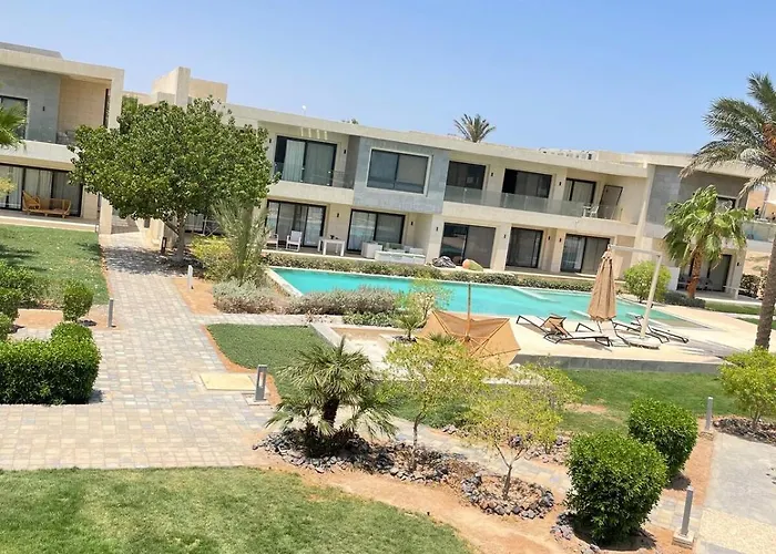 شقة Cozy 2br With Pool Access